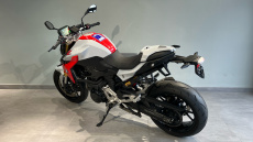 BMW F900 R A2